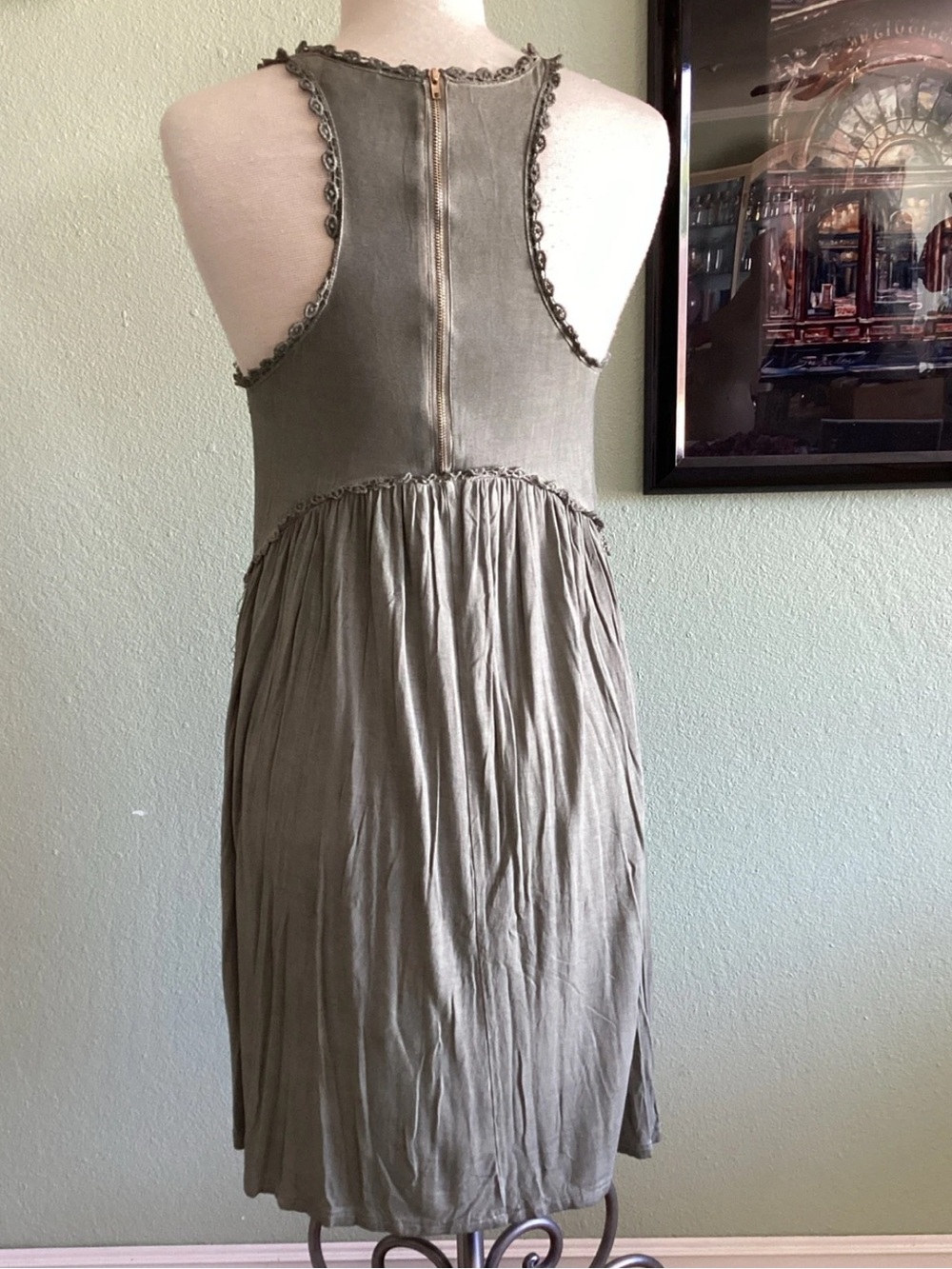 POL Sundress Women's Size Medium Babydoll Sleeveless Dress Green Racerback - Picture 2 of 11